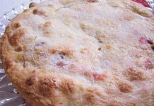 Nantucket Cranberry Pie