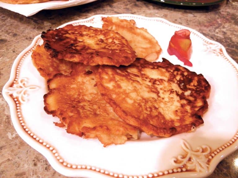 German-Style Apple Pancakes