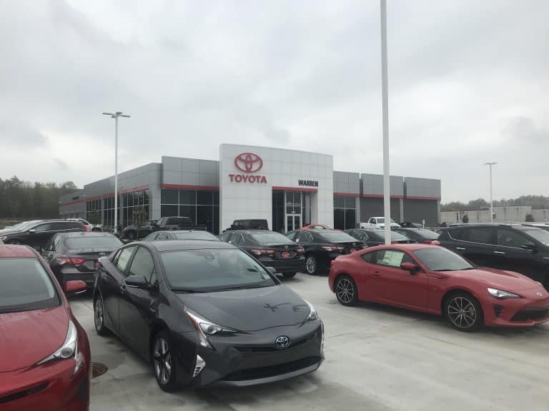 Toyota of Warren dedicates new dealership location