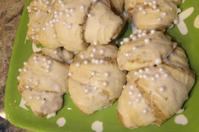 Kolachi Cookies