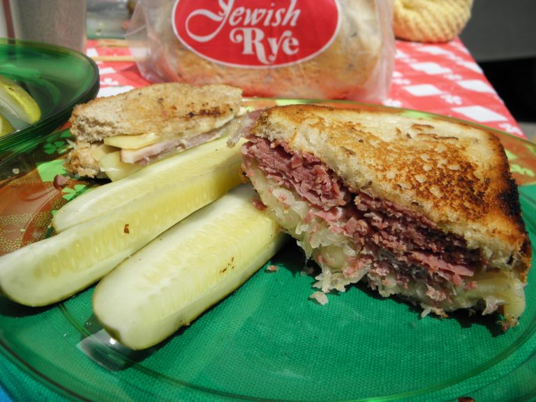 Classic Reuben Sandwich