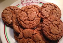 Molasses Crinkles