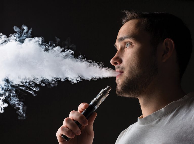 CDC update: 805 lung-injury cases reported in 46 states