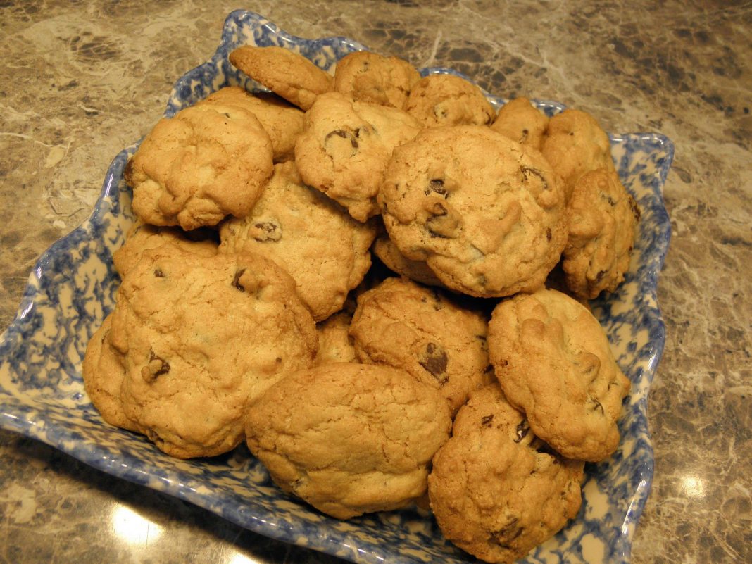 Nestlé Toll House Chocolate Chip Cookies