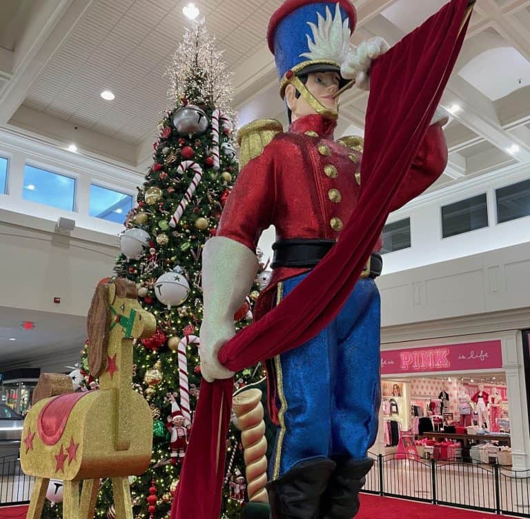 Eastwood Mall announces holiday events, attractions